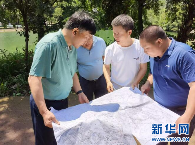 董忠萍1.png