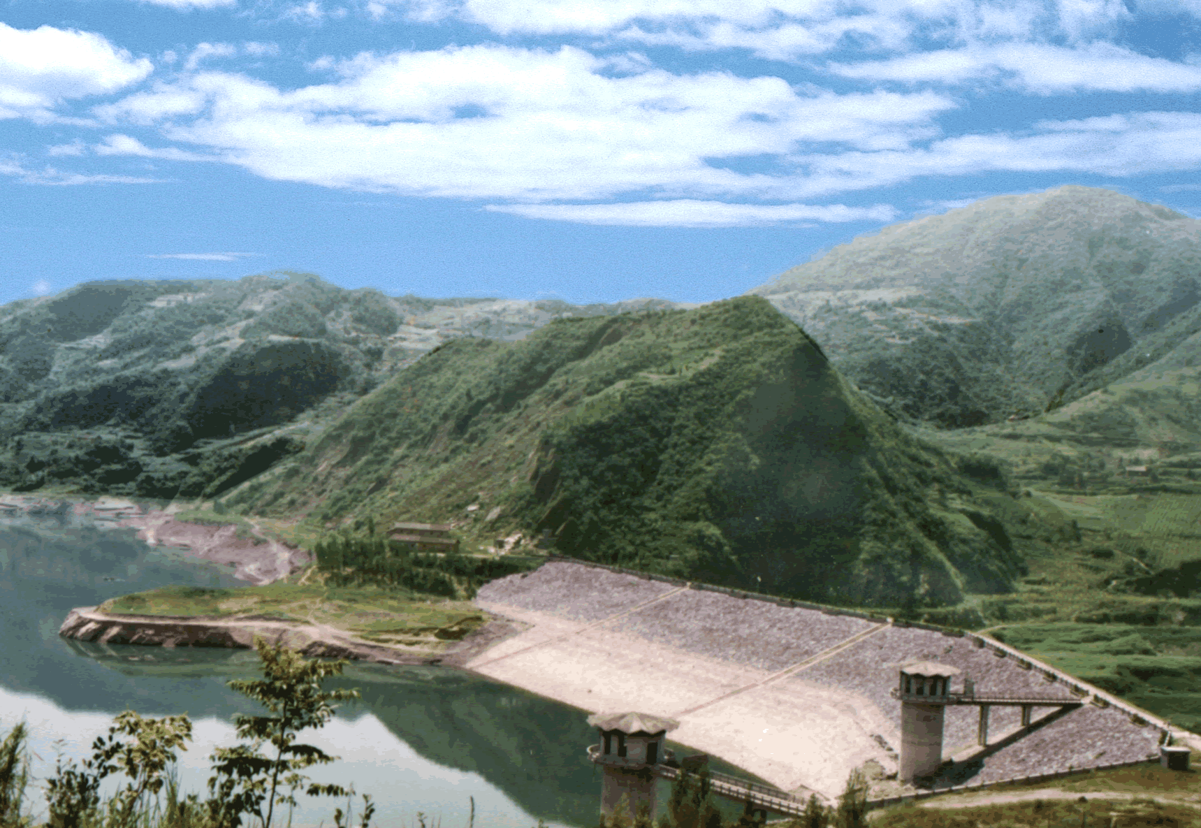 16、竹山霍河电站.gif